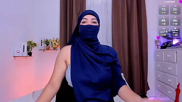 Snapshot of KeishaDanger_ chatting on 02-28-25, 08:39 KeishaDanger online show from 02-28-25, 08:39