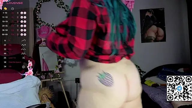 Silvia Santorskii online show from 12-20-25, 07:26