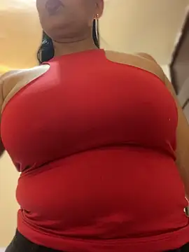 sofia xxx02 online show from 03-25-26, 12:00