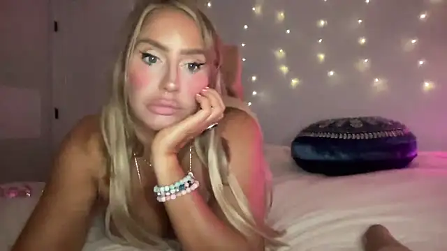 Fitnessbabe69 online show from 10-05-25, 07:07