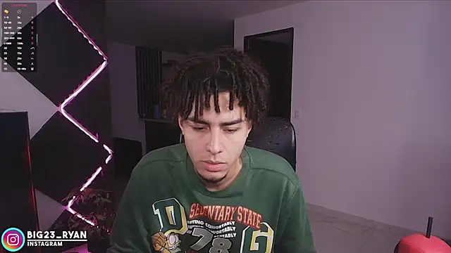 bigryann23 online show from 12-05-25, 01:03